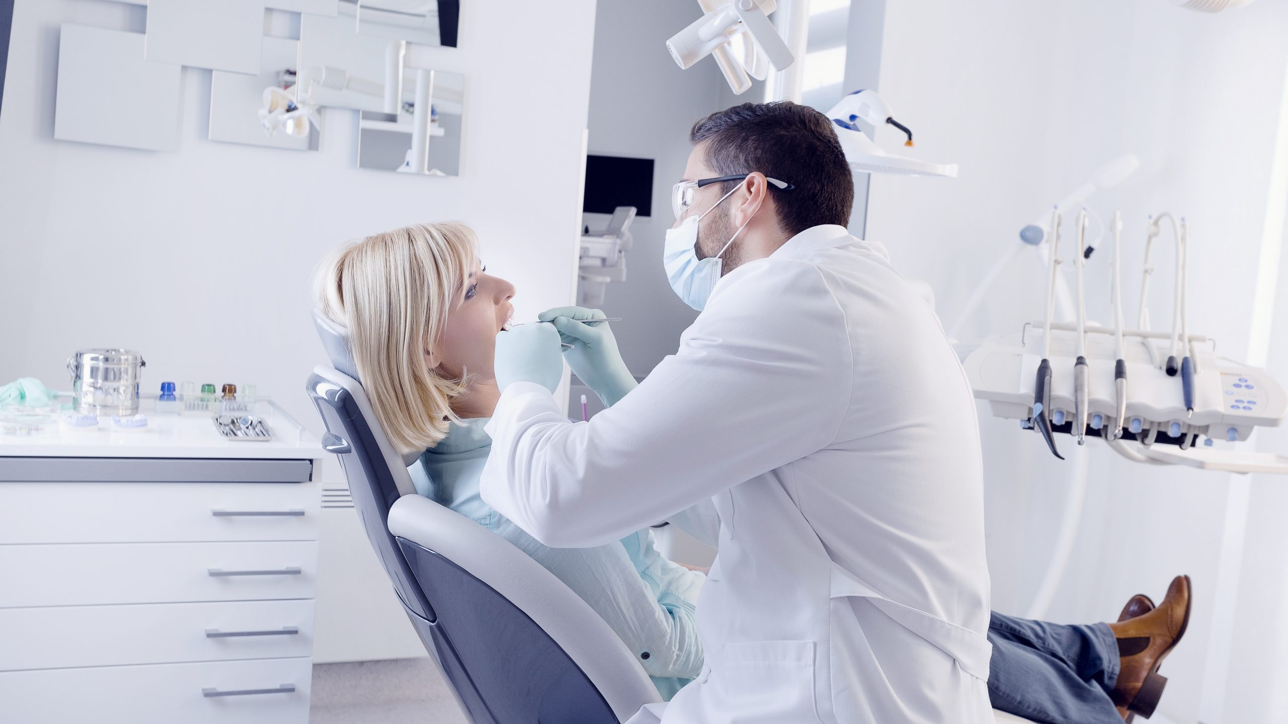 Dentist in Alma, AR